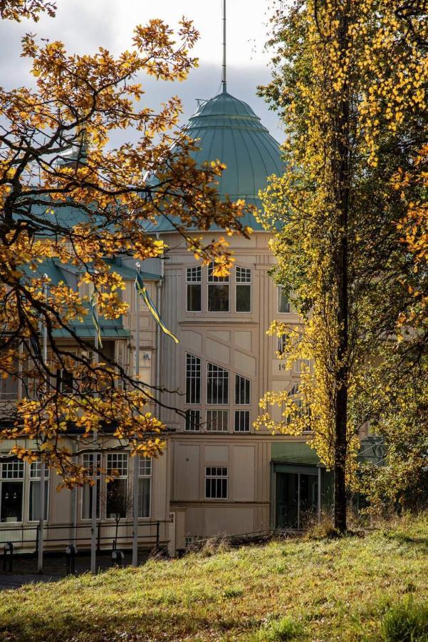 ホテル Moessebergs Kurort Falköping エクステリア 写真