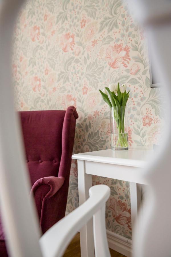 ホテル Moessebergs Kurort Falköping エクステリア 写真