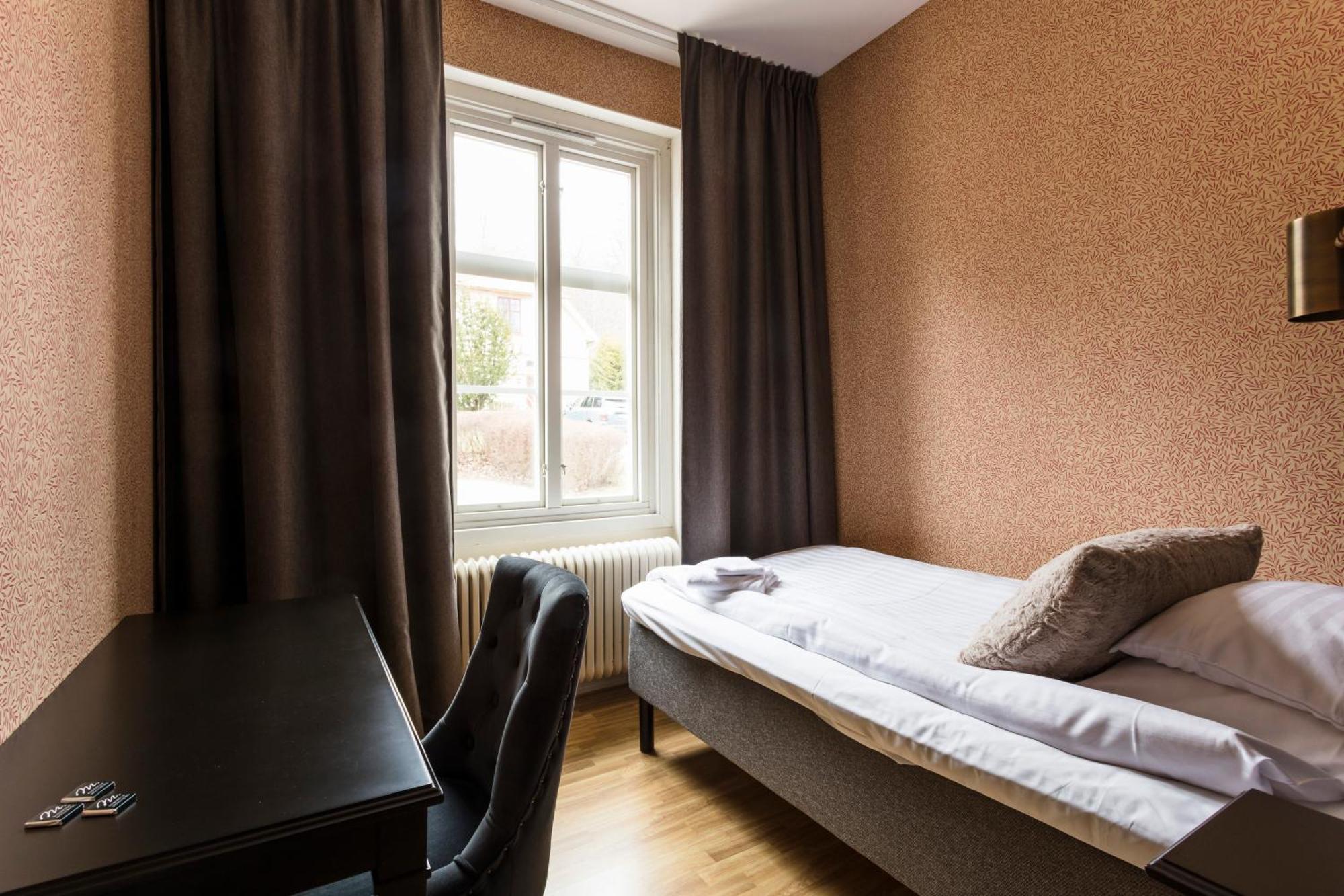 ホテル Moessebergs Kurort Falköping エクステリア 写真