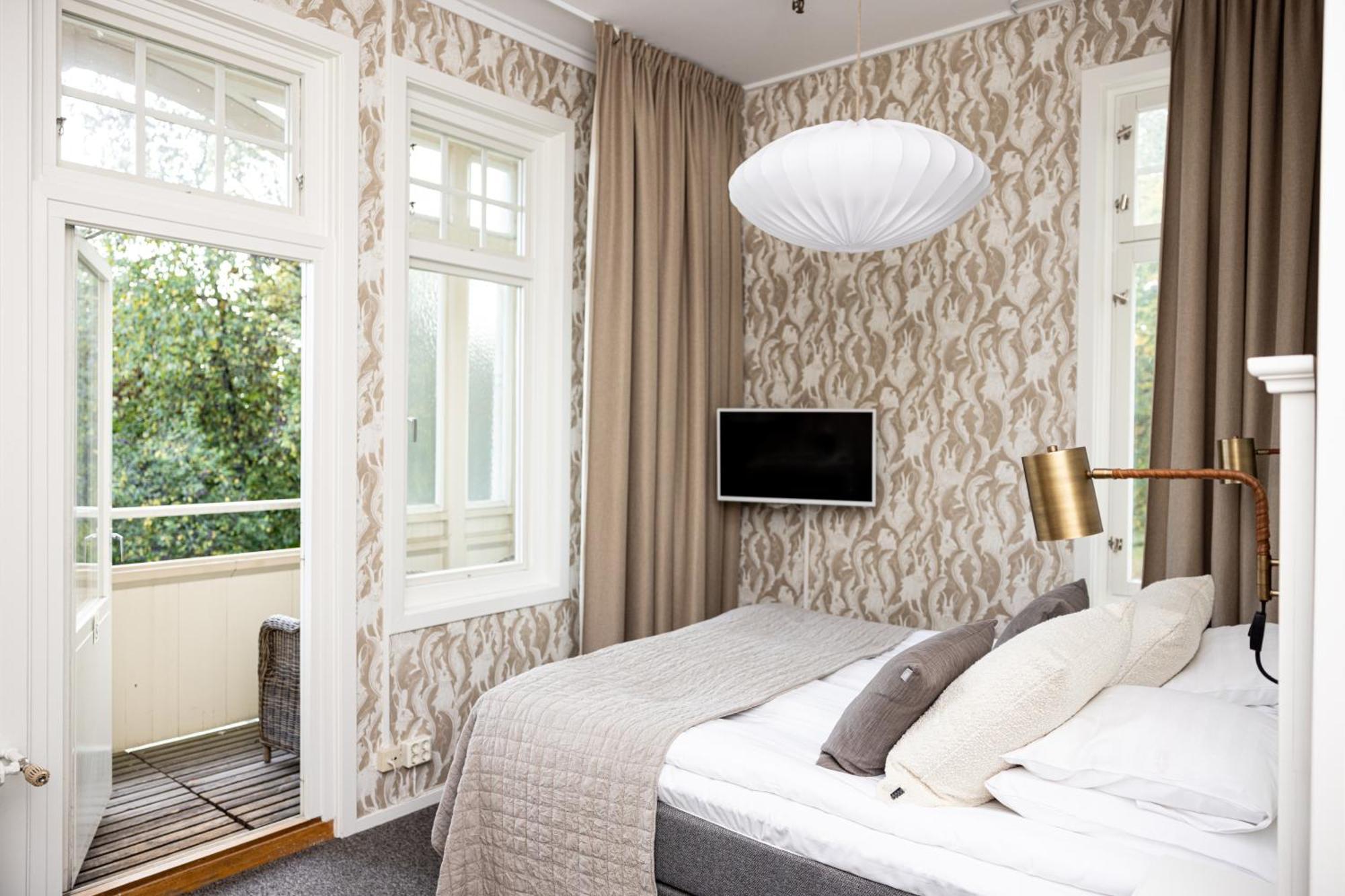 ホテル Moessebergs Kurort Falköping エクステリア 写真