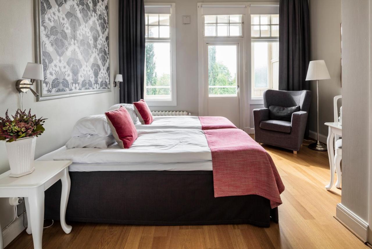 ホテル Moessebergs Kurort Falköping エクステリア 写真