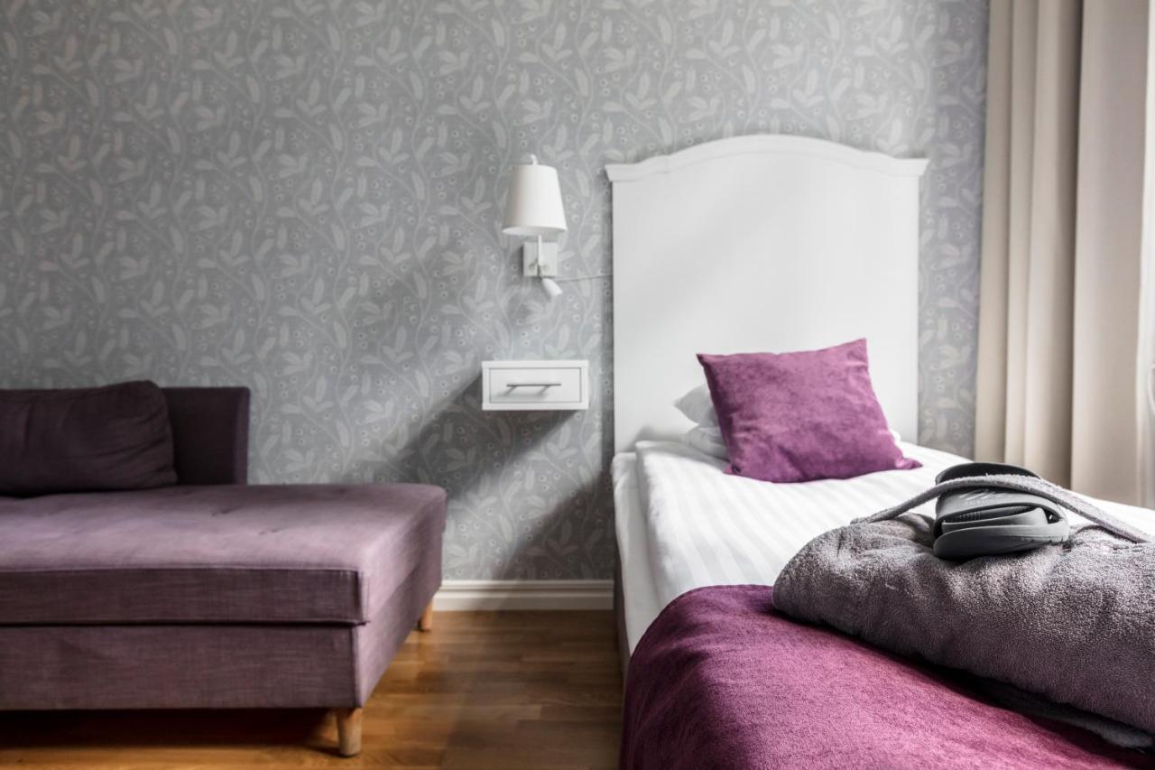 ホテル Moessebergs Kurort Falköping エクステリア 写真