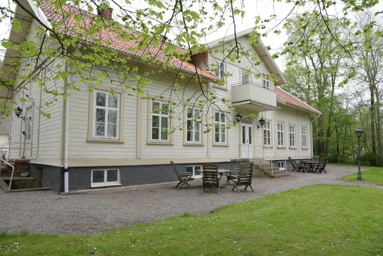 ホテル Moessebergs Kurort Falköping エクステリア 写真